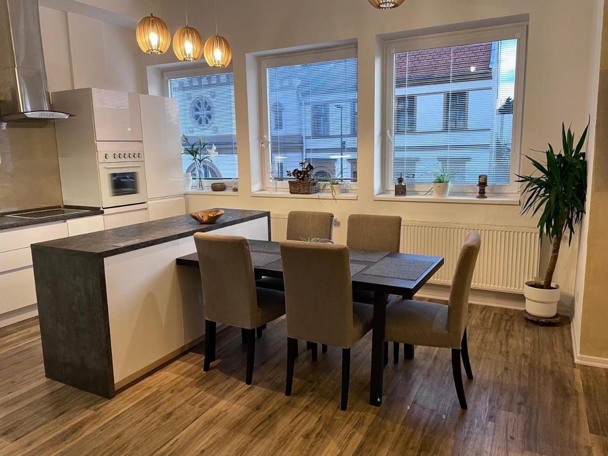 Apartman Az Pro 8 Osob Humpolec Exterior foto